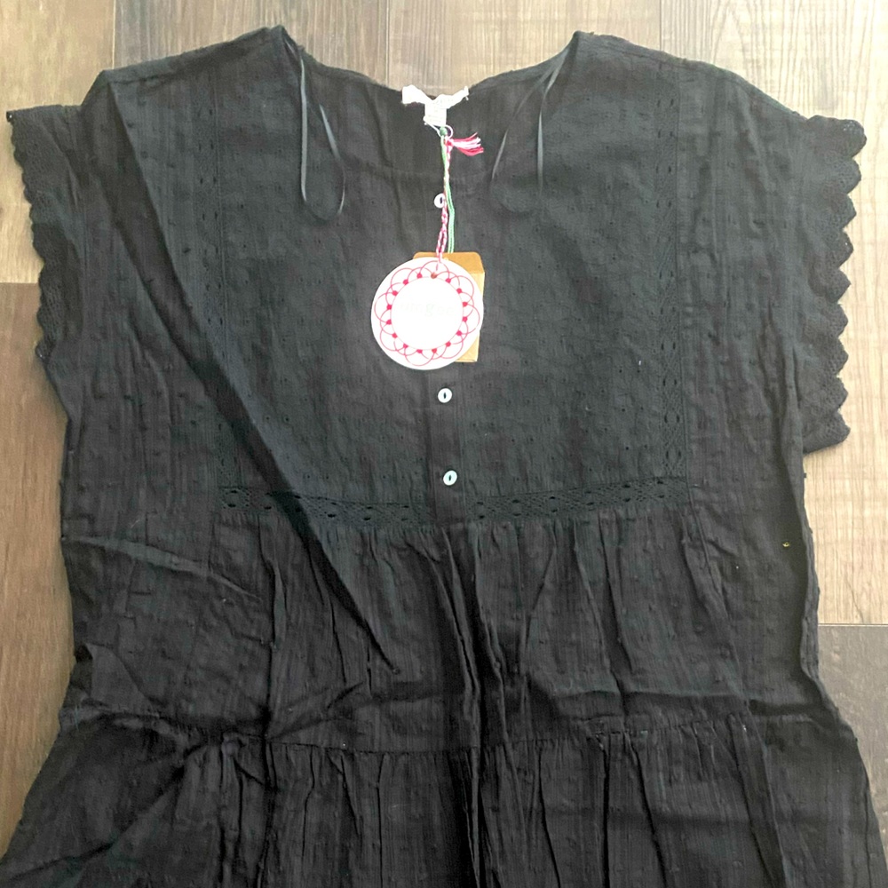 NWT Dainty umgee lace accent dress